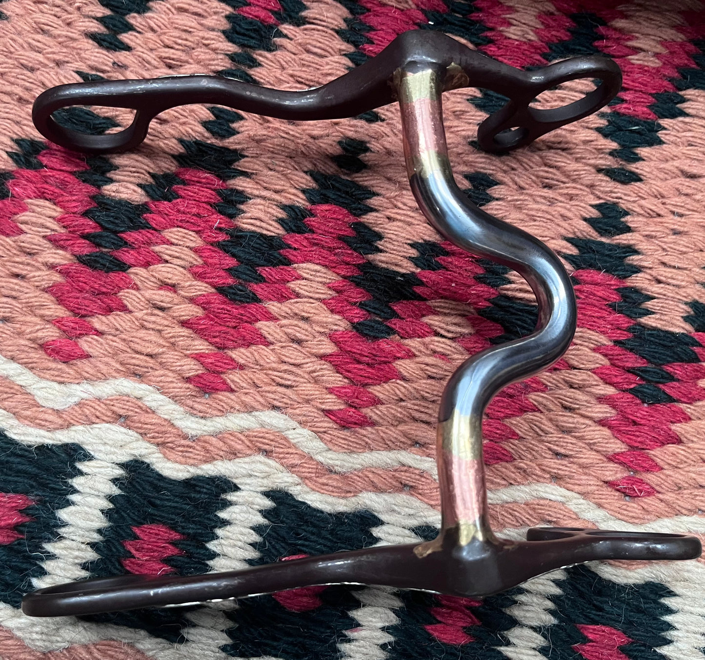 Floral Medium Port Black Curb Bit