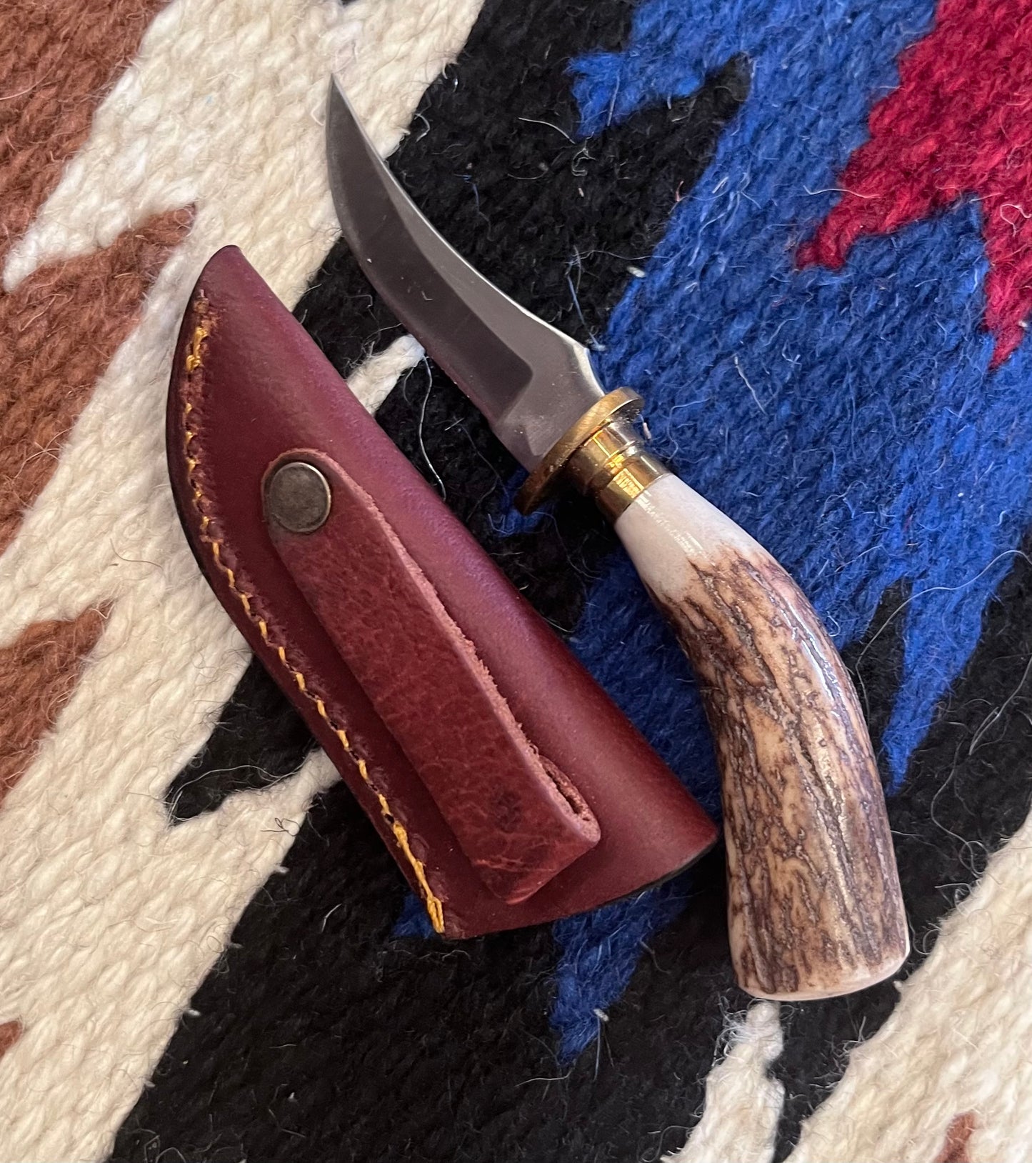 Simulated Antler Handle Fixed Blade Knife