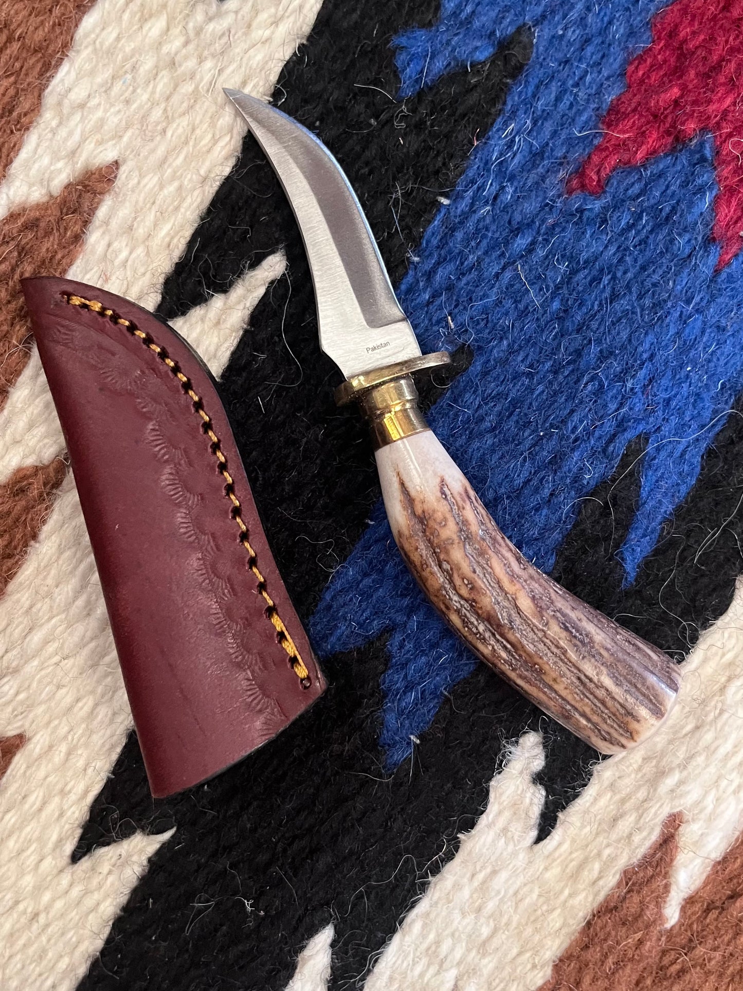 Simulated Antler Handle Fixed Blade Knife